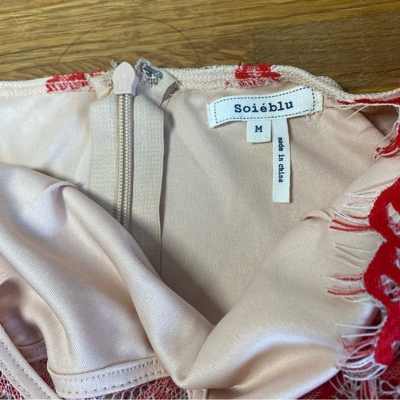 Soieblu Red Sheer Floral Lace Mini Dress 3/4 Sleeves Size Medium - Picture 7 of 11